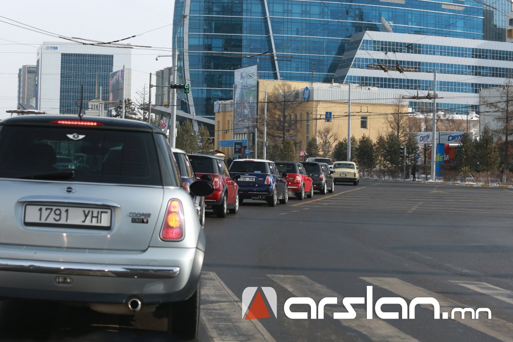 Энэ сард хоёр, долоогоор төгссөн дугаартай автомашин эзэмшигчид татвараа төлнө