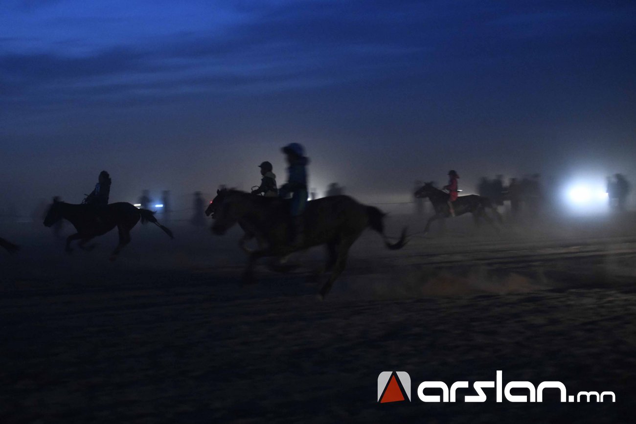 Зургаадугаар сарын 1-н хүртэл БҮХ аймаг сумдад хурдан морины уралдаан хийхийг ХОРИГЛОЛОО