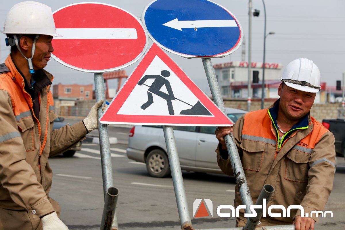 Нийслэлийн Авто замын засвар, арчлалтын ажлыг эхлүүллээ