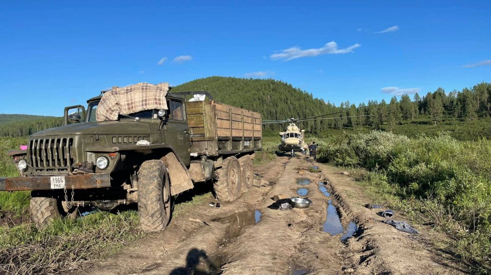 Сэлэнгэд самарт яваад сураггүй болсон дөрвөн иргэнийг ар гэрийнхэнд нь хүлээлгэн өглөө