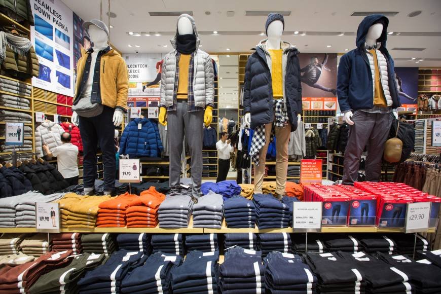 “Uniqlo“-ийн үйл ажиллагааны ашиг 39 хувиар өсөж, 176 тэрбум иенд хүрчээ