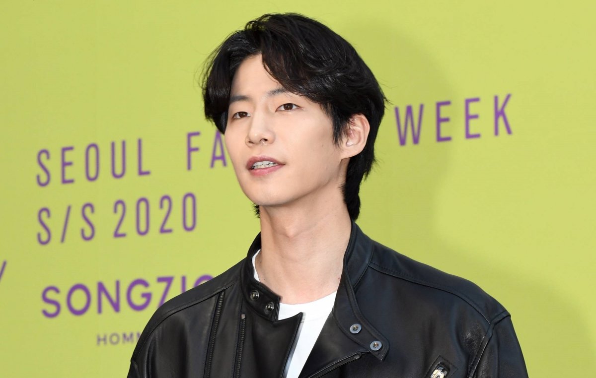 БНСУ-ын алдарт жүжигчин Song Jae Rim гэрээсээ нас барсан байдалтай олджээ