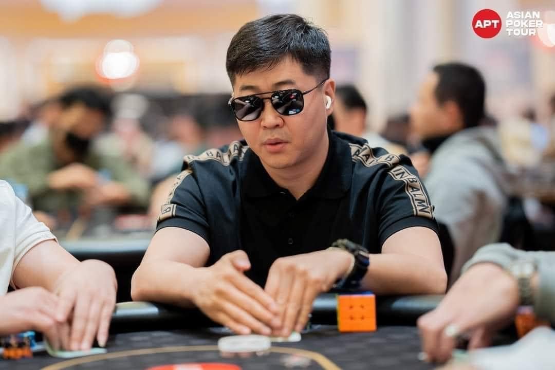 Х.Хатанбаатар Азийн покерийн тэмцээнээс шилдэг 9-д үлдлээ
